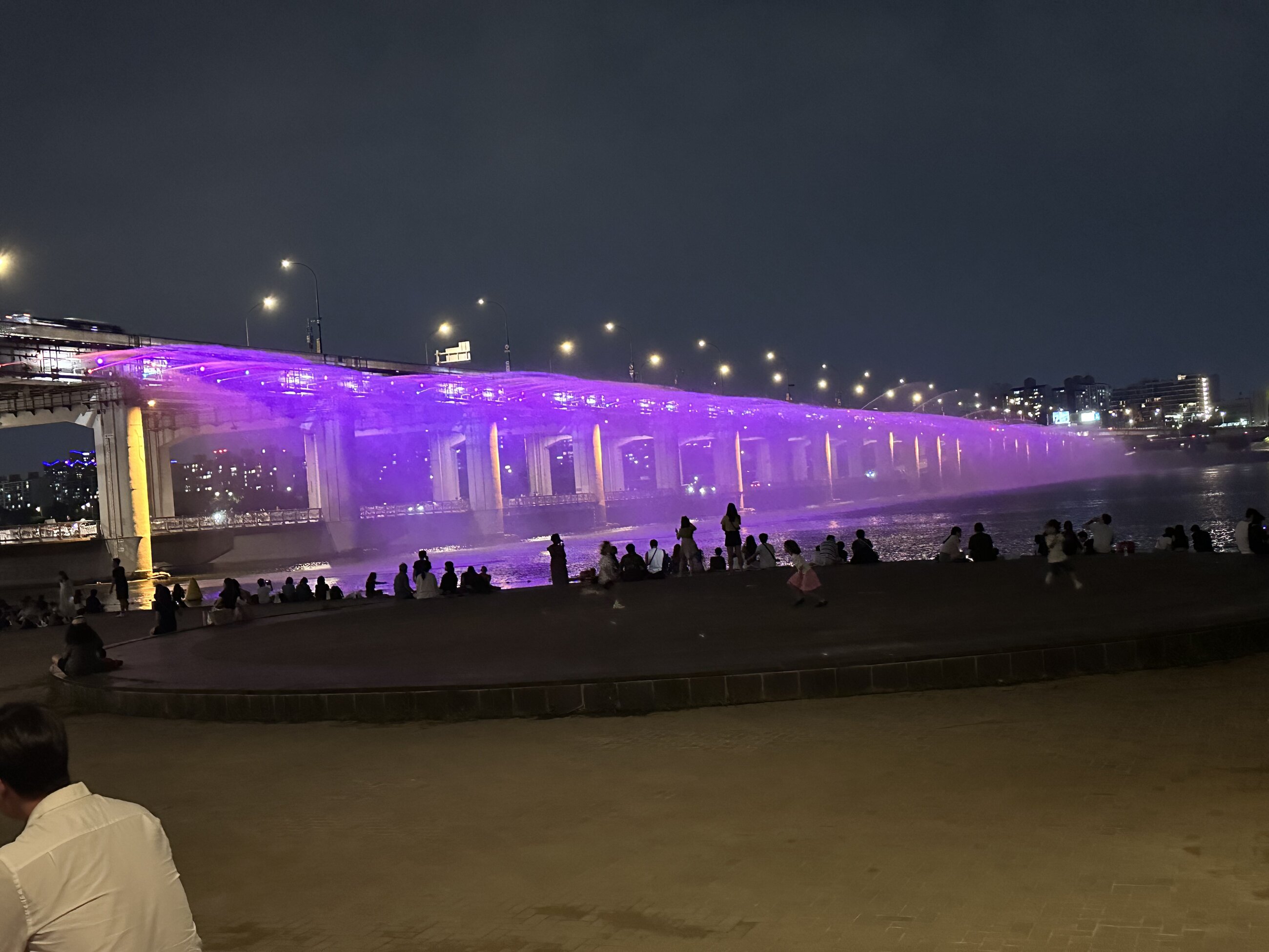 Night light show