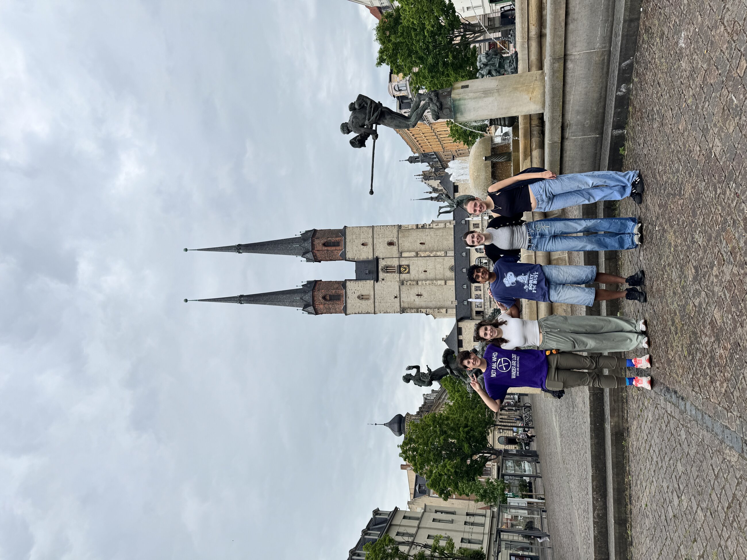 Group walking tour of Halle