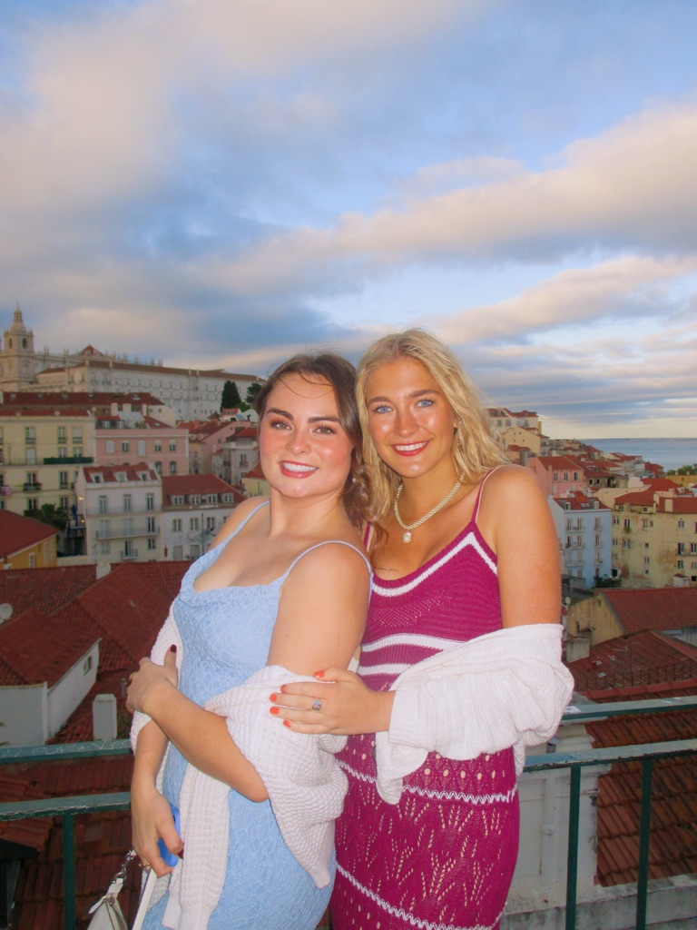 Program trip to Portugal!