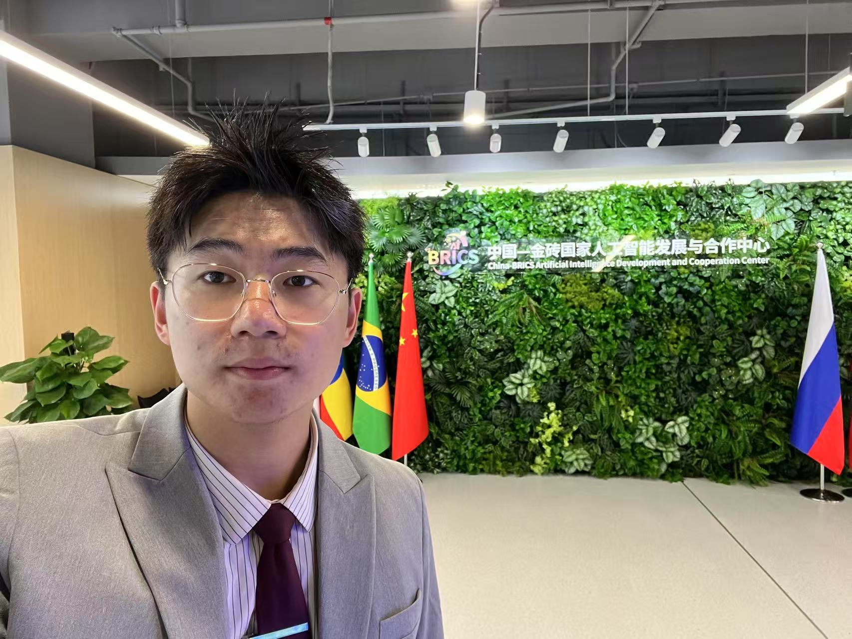 Shanghai shopping mall turned AI center