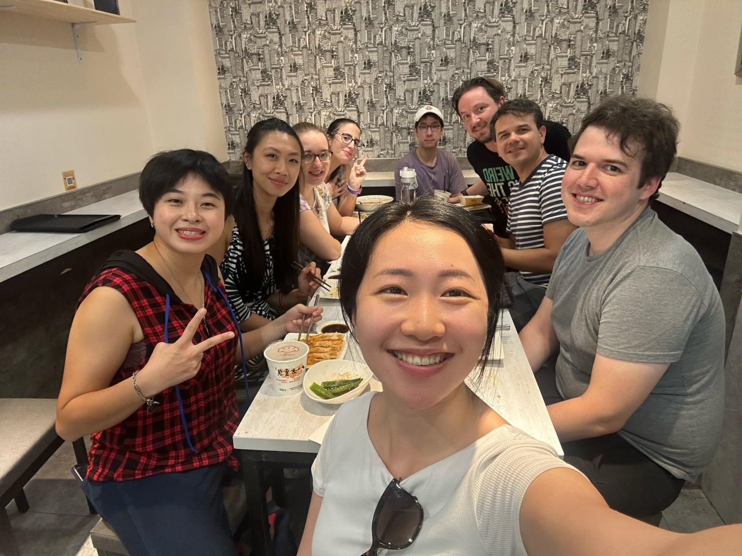 Good luch with great people