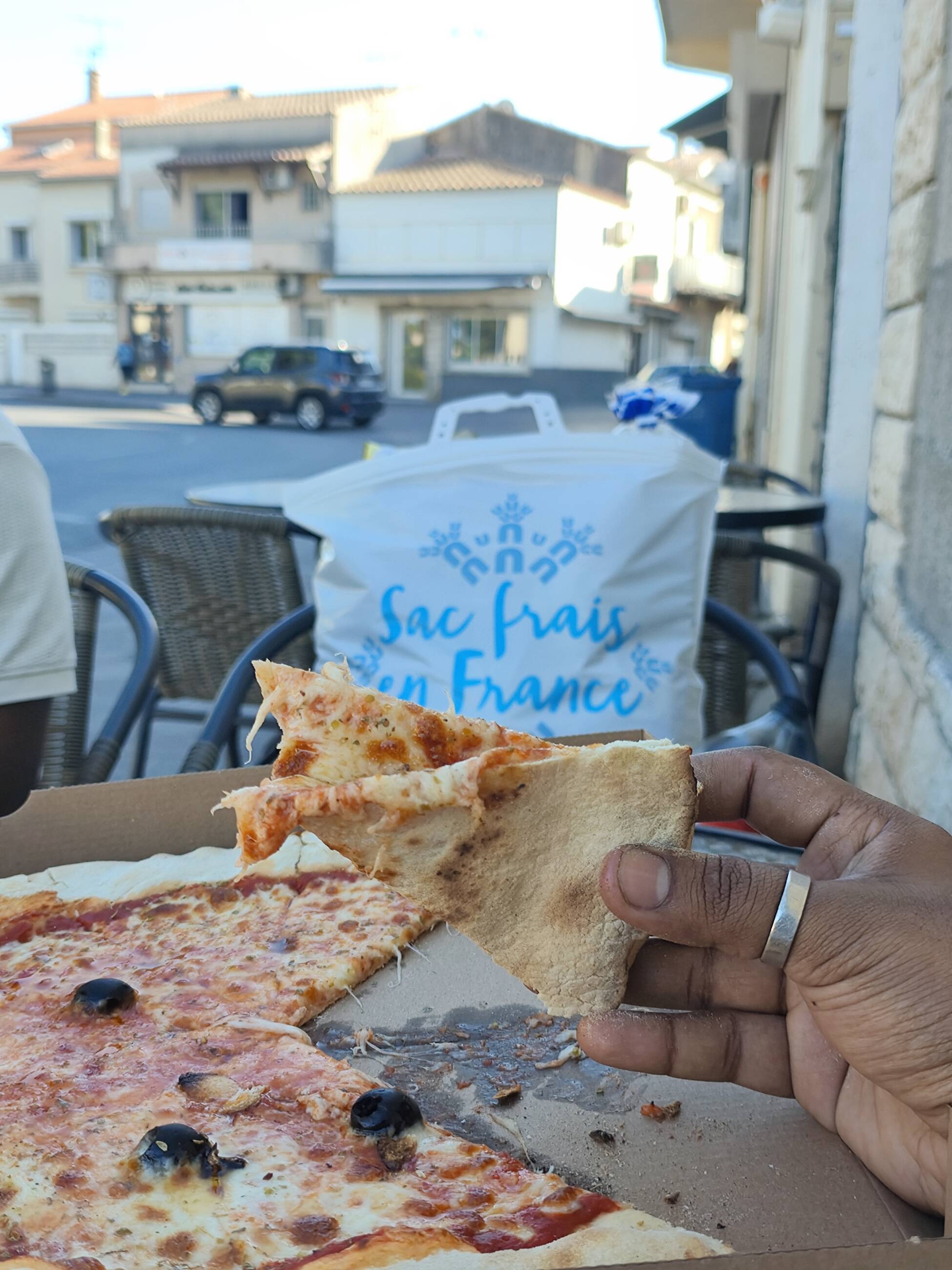 First pizza in france