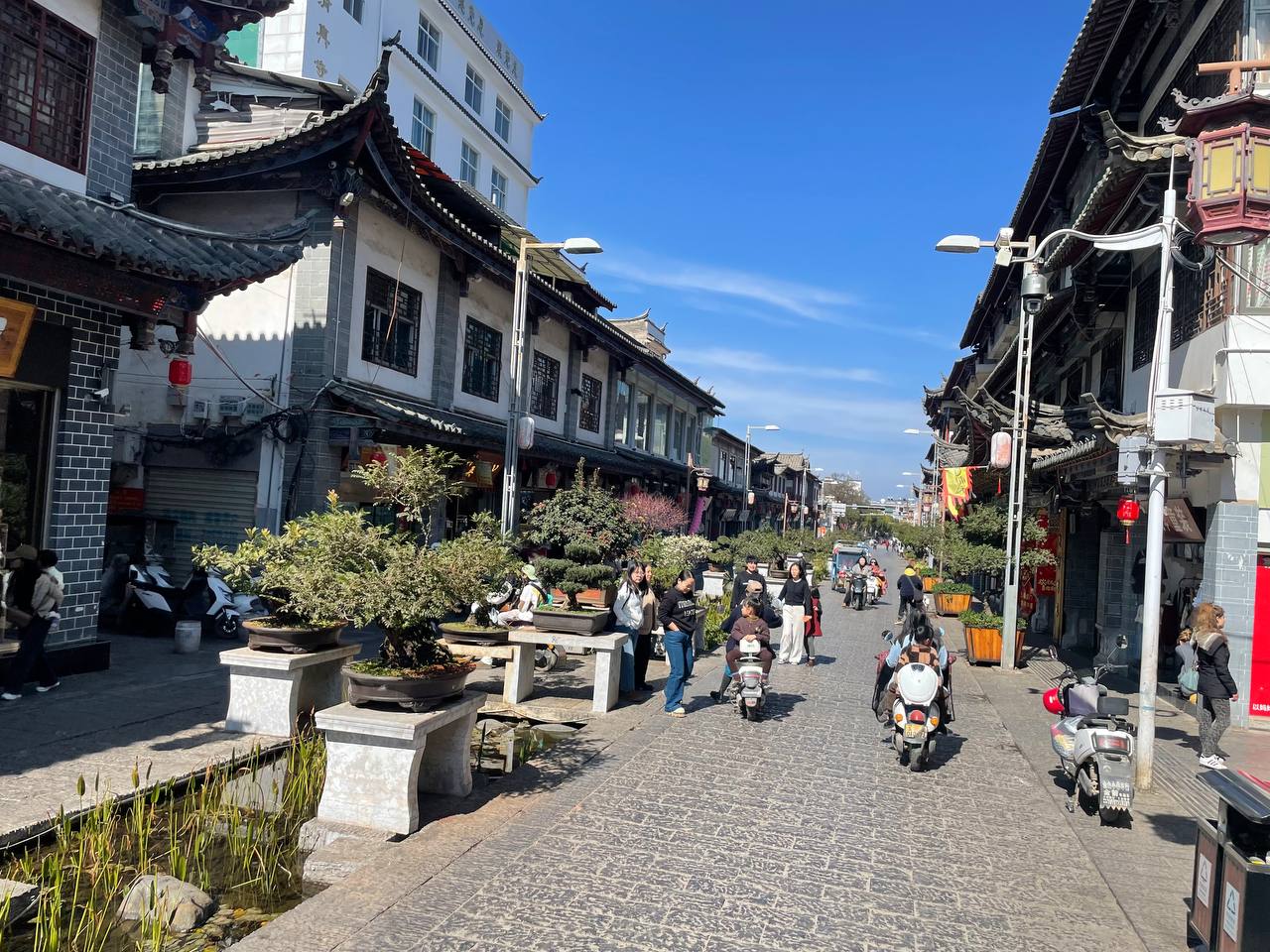 Tonghai old town