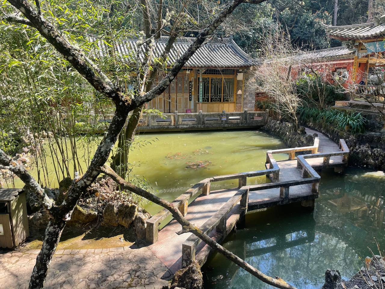 Tonghai buddhist monastery
