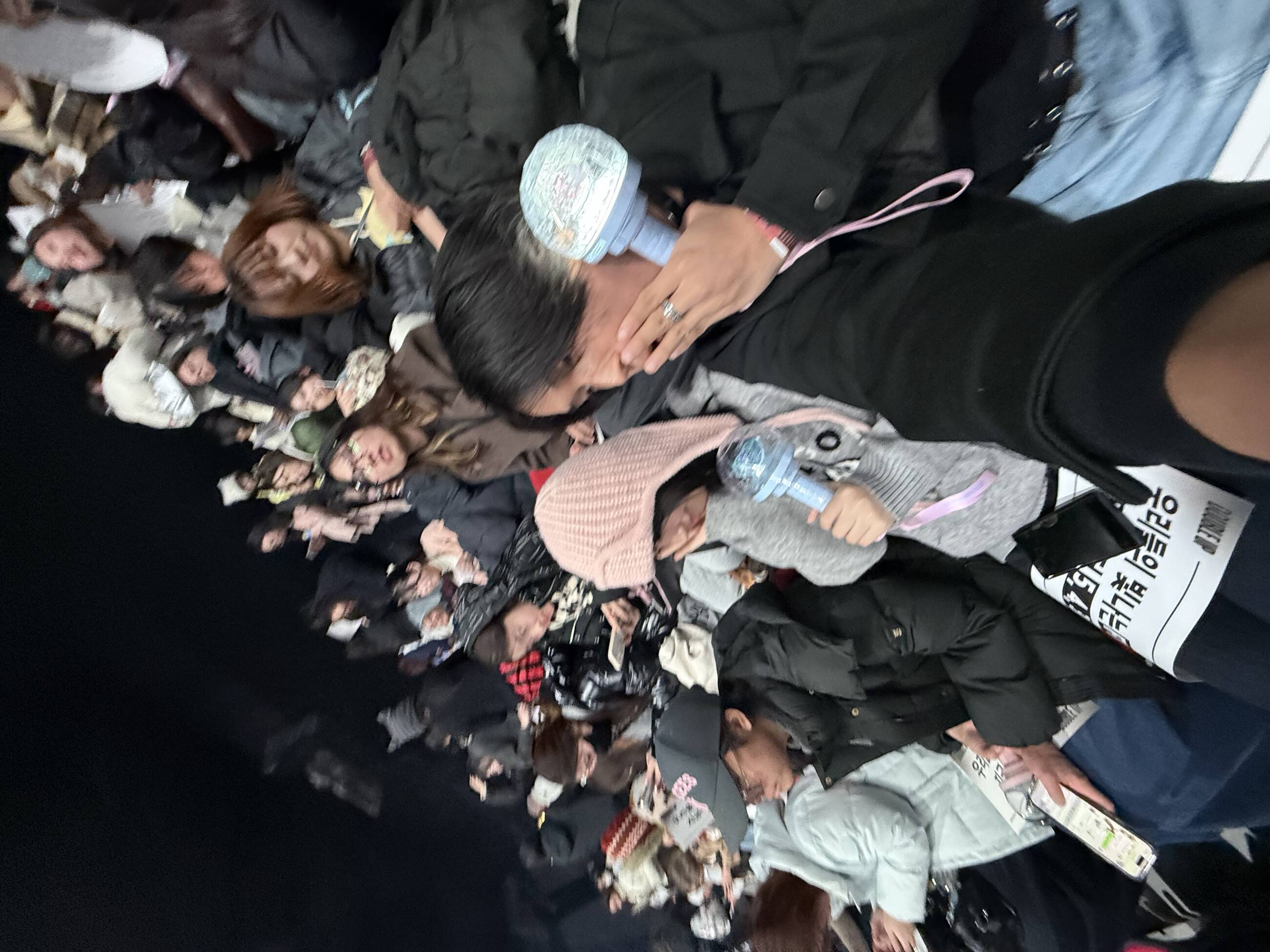 Meeting new friends at concerts