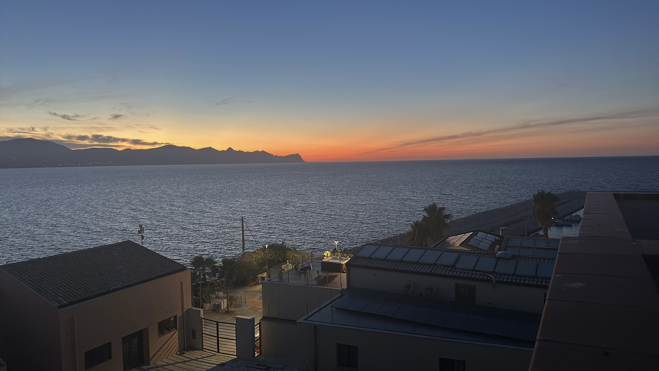 Beautiful views + sunsets!