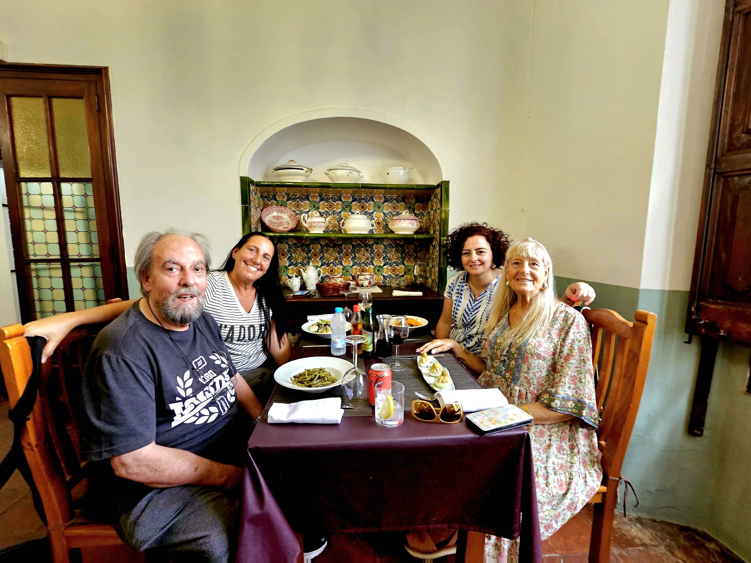 Enjoying a traditional lunch with Mónica and her parents in a beautiful Catalan masia.