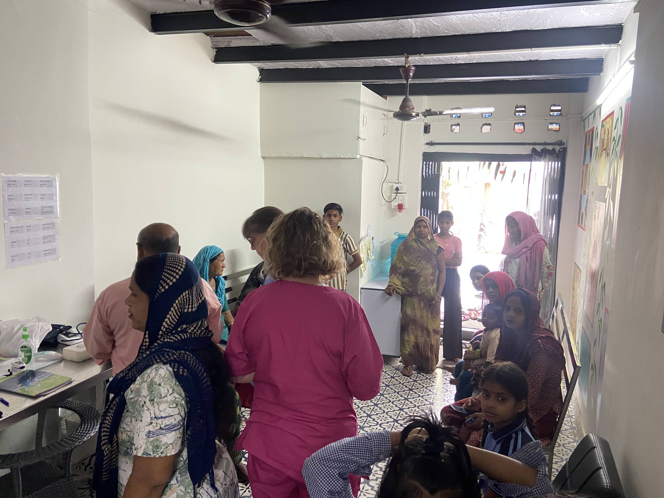 A typical morning in the slum clinic 