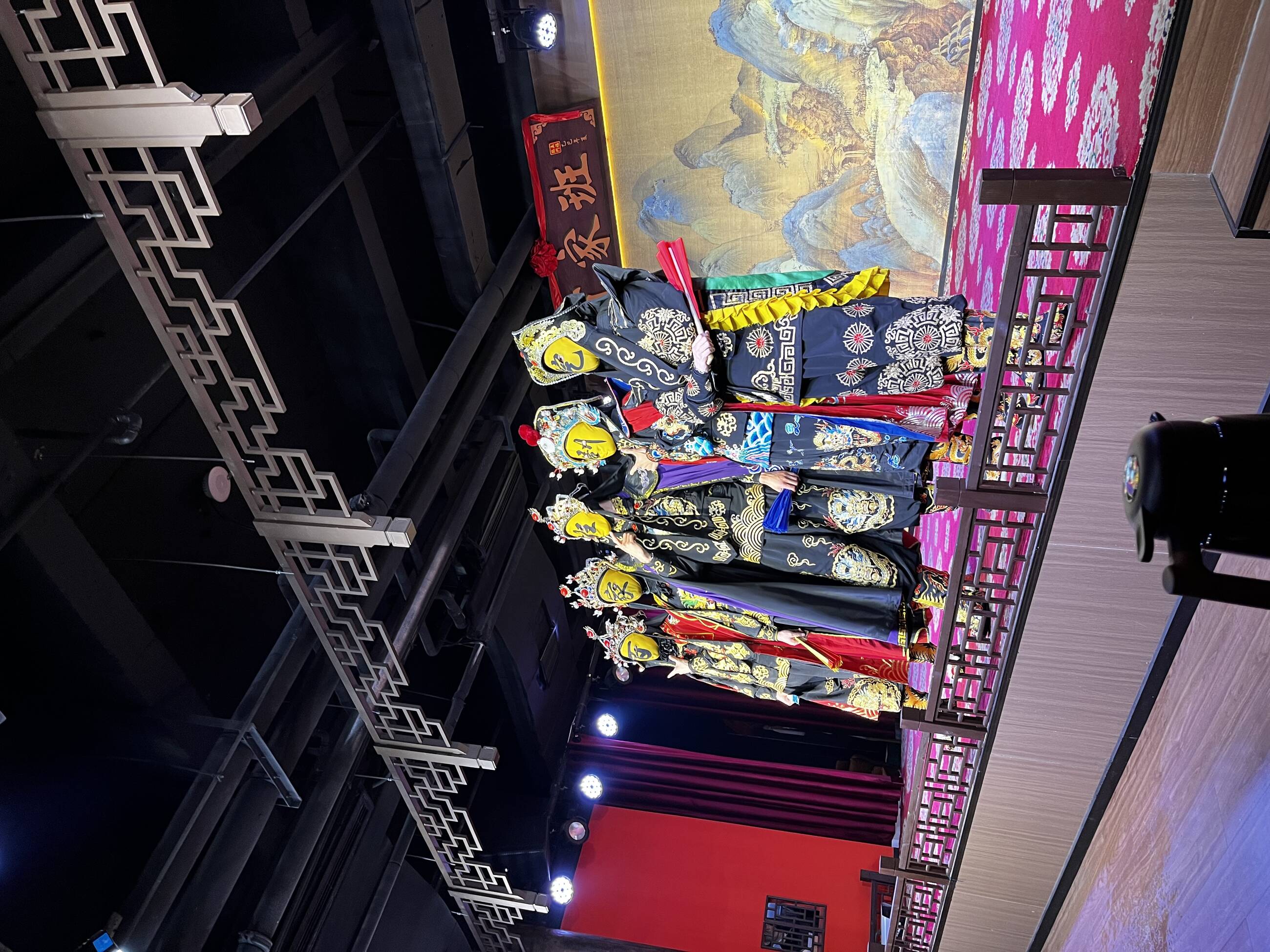 Sichuan opera actors