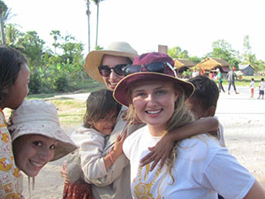 Cambodia Volunteers 