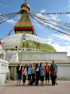 Volunteer group in Nepal