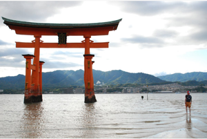 Henning exploring the beaches of Japan