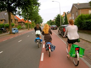 Jaclyn and Friends Biking to Class