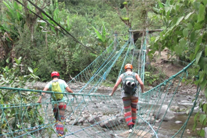 Volunteers exploring Mindo, Ecuador