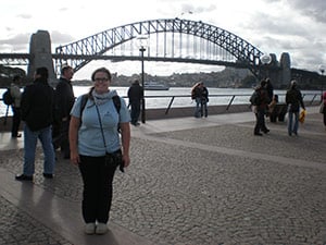 Tara in front of the Sydney Harbor Bridge!