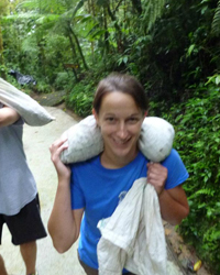 Erin volunteering in Costa Rica through VFP