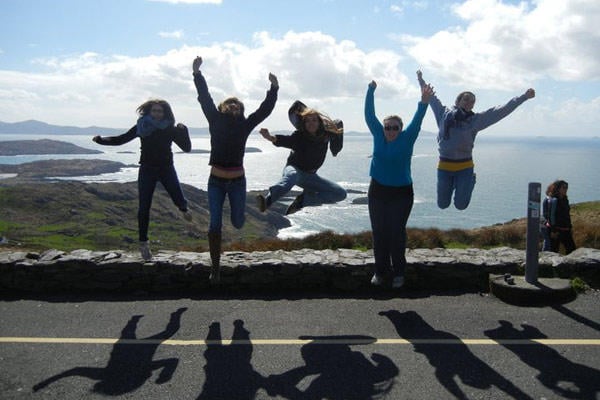 Angela with fellow AIFS students in Ireland!