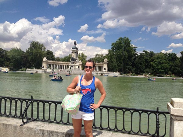 Parque Retiro pond with rowboats