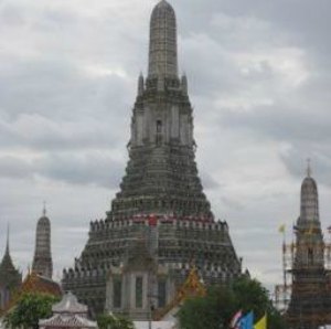 Taylor's visit to Wat Arun was a dream come true