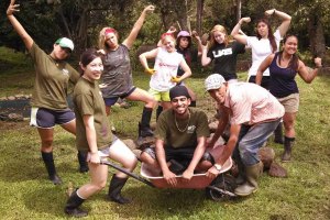 A group of volunteer.