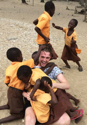 volunteer in Ghana