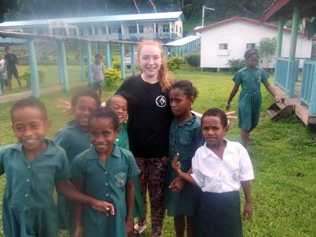 volunteering with children in Fiji