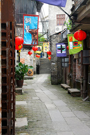 The alleyways of ceramic city, Foshan