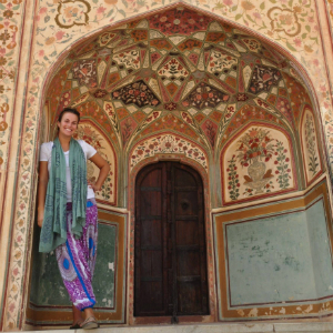 girl smiling in india