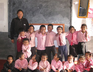 Ann with her class in Nepal. nepal classroom