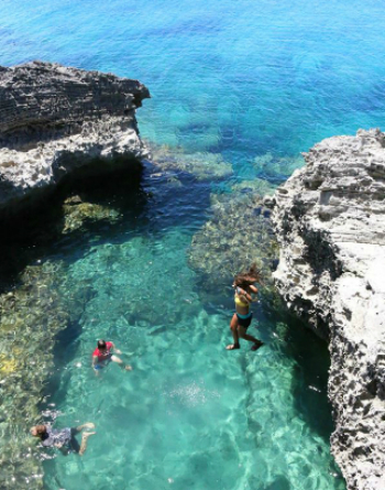 cliff jumping 