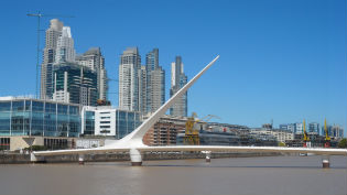 Puente de la Mujer in Puerto Madero