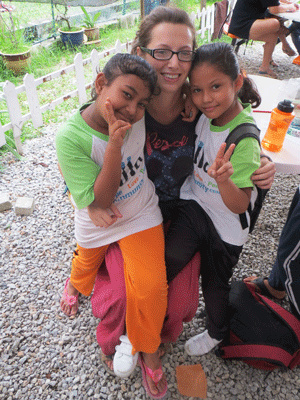 Sophie and children from the Hilla Community Center