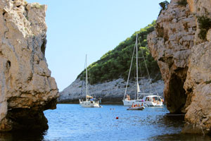 Stiniva Cove