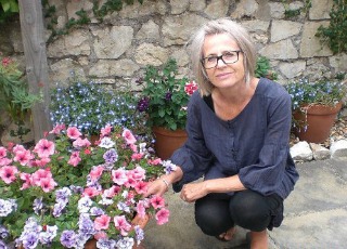Sally, City Travel Review administrative staff member