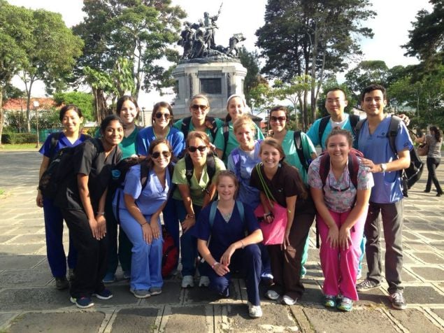 Costa Rica ISL Volunteers and Staff