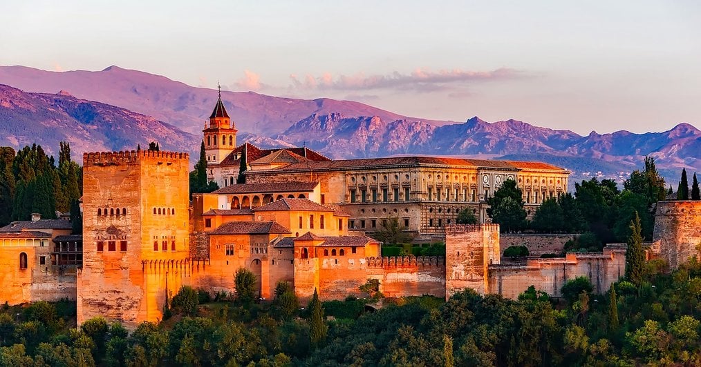 Best Weekend & Day Trips for Study Abroad Students Based in Madrid: Granada