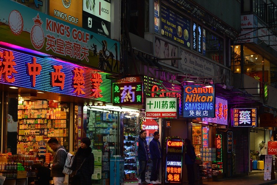 Teaching in Different Chinese-Speaking Regions: Similarities Between the Regions