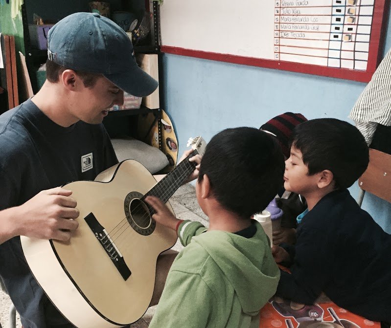 Photo by George K., Maximo Nivel Guatemala Alum Volunteer Abroad Advice for Introverts: Find the Right Volunteer Program