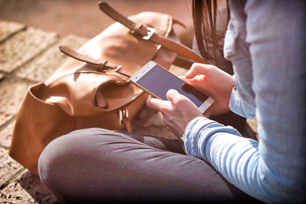 Hidden Volunteer Abroad Fees: Communication 