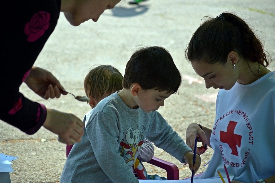 13 Unique Gap Year Jobs Abroad: Volunteer Organization Staff