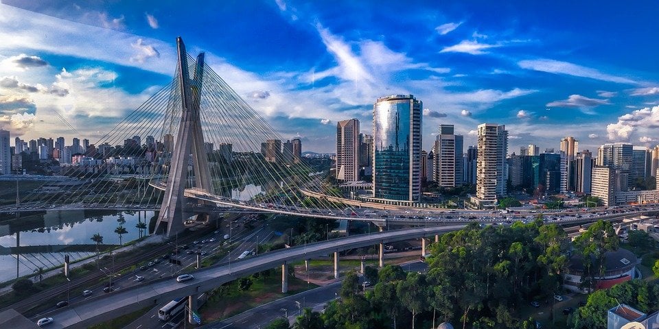 7 Major Corporations You Can Intern With Abroad
