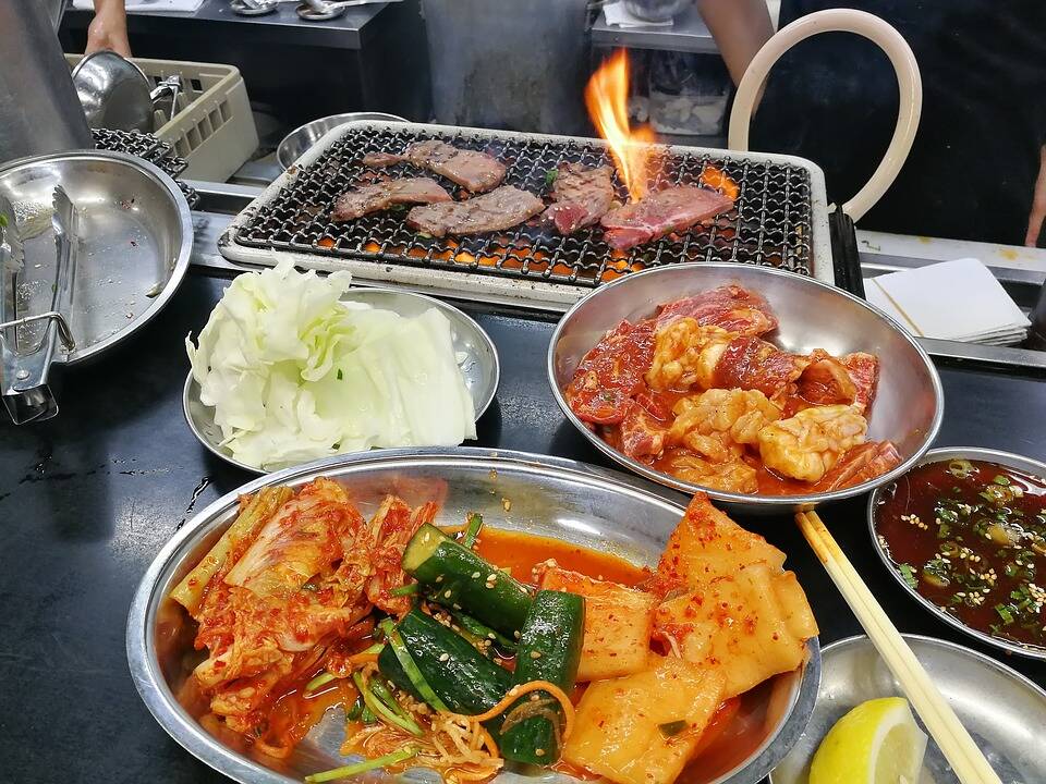 Must-Try Foods & Drinks While Studying Abroad in South Korea: Gogigui