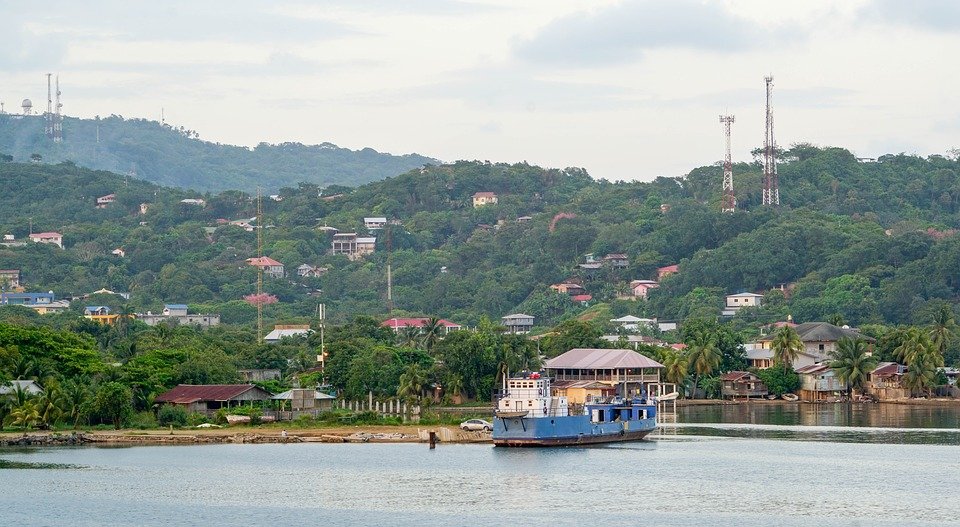 Carpe Diem Education: Travel, Service, Experiential Learning, and Adventure in Central America