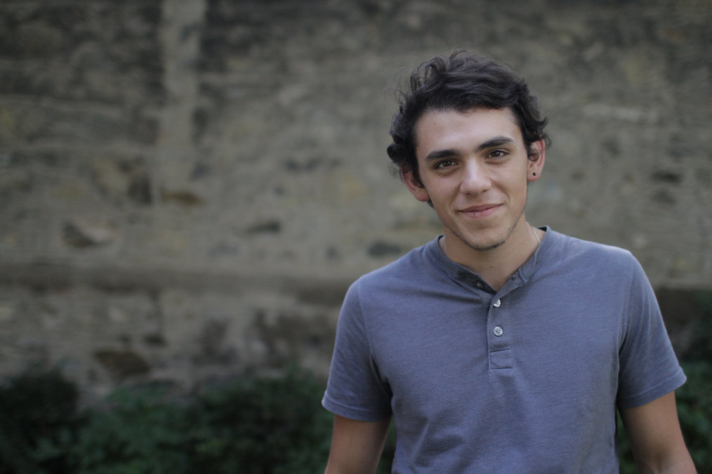 The Pros & Cons of Studying Abroad as a Freshman