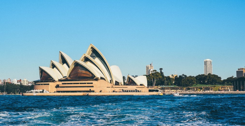 Photo credit: Frances Gunn via Unsplash The Best Cities to Teach Abroad in Australia: Sydney