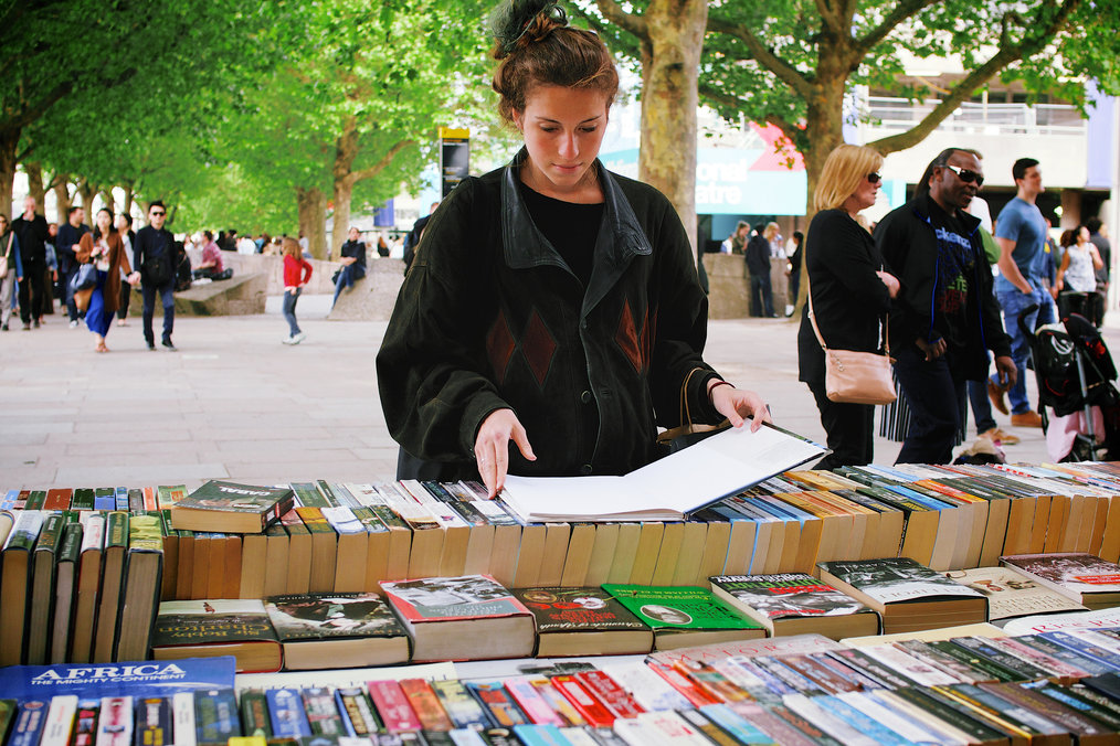 Photo credit: Vadim Timoshkin via Flickr Where Should I Study Abroad: England or Ireland?