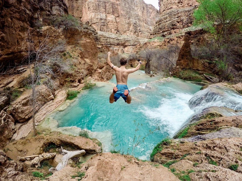 Photo credit: Jeremy Bishop via Unsplash 80+ Amazing Ideas of What to Do on Your Gap Year