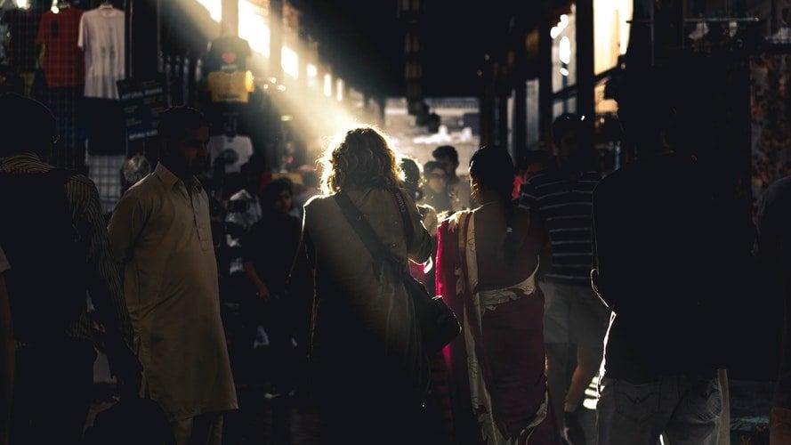 Photo credit: Yuan Thirdy via Unsplash Salary Expectations for Teaching English in Saudi Arabia: Lifestyle