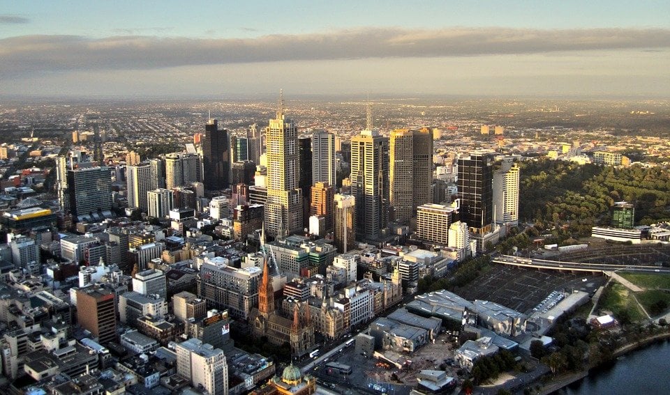 Where Should I Study Abroad in Australia: Sydney or Melbourne? Cost or Living