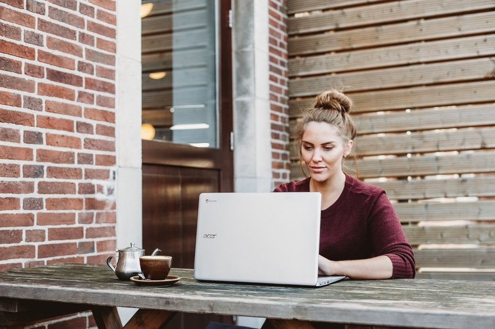 Photo credit: Anete Lūsiņa via Unsplash Are Online TEFL Certificates Recognized by Recruiters?